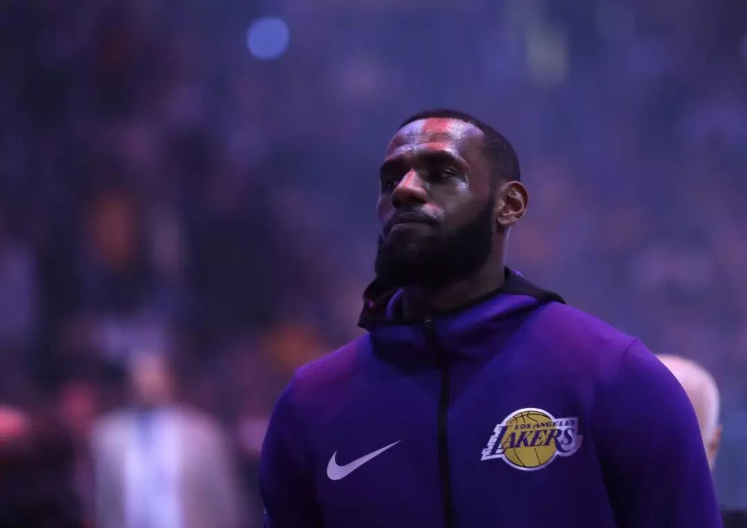 巴尔吉闪耀维拉马林，精彩进球与助攻助巴萨逆转贝蒂斯（巴尔吉维拉马林一传一射，助巴萨逆转战胜贝蒂斯）